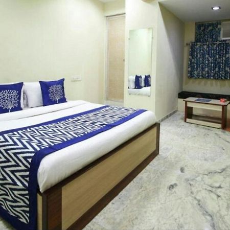 Hotel Honey Bunny Ahmedabad Exterior photo