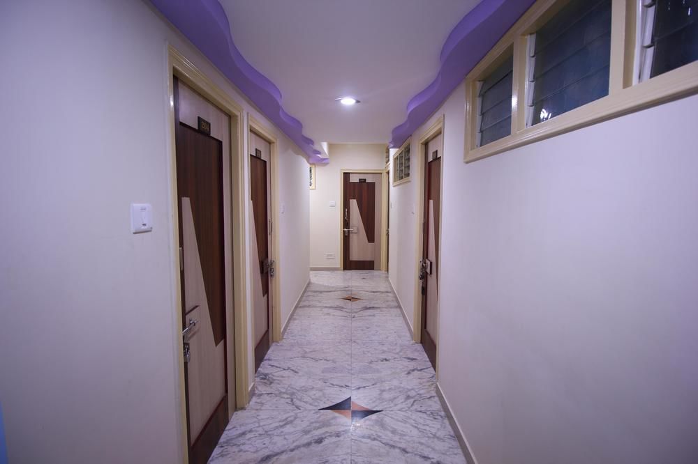 Hotel Honey Bunny Ahmedabad Exterior photo